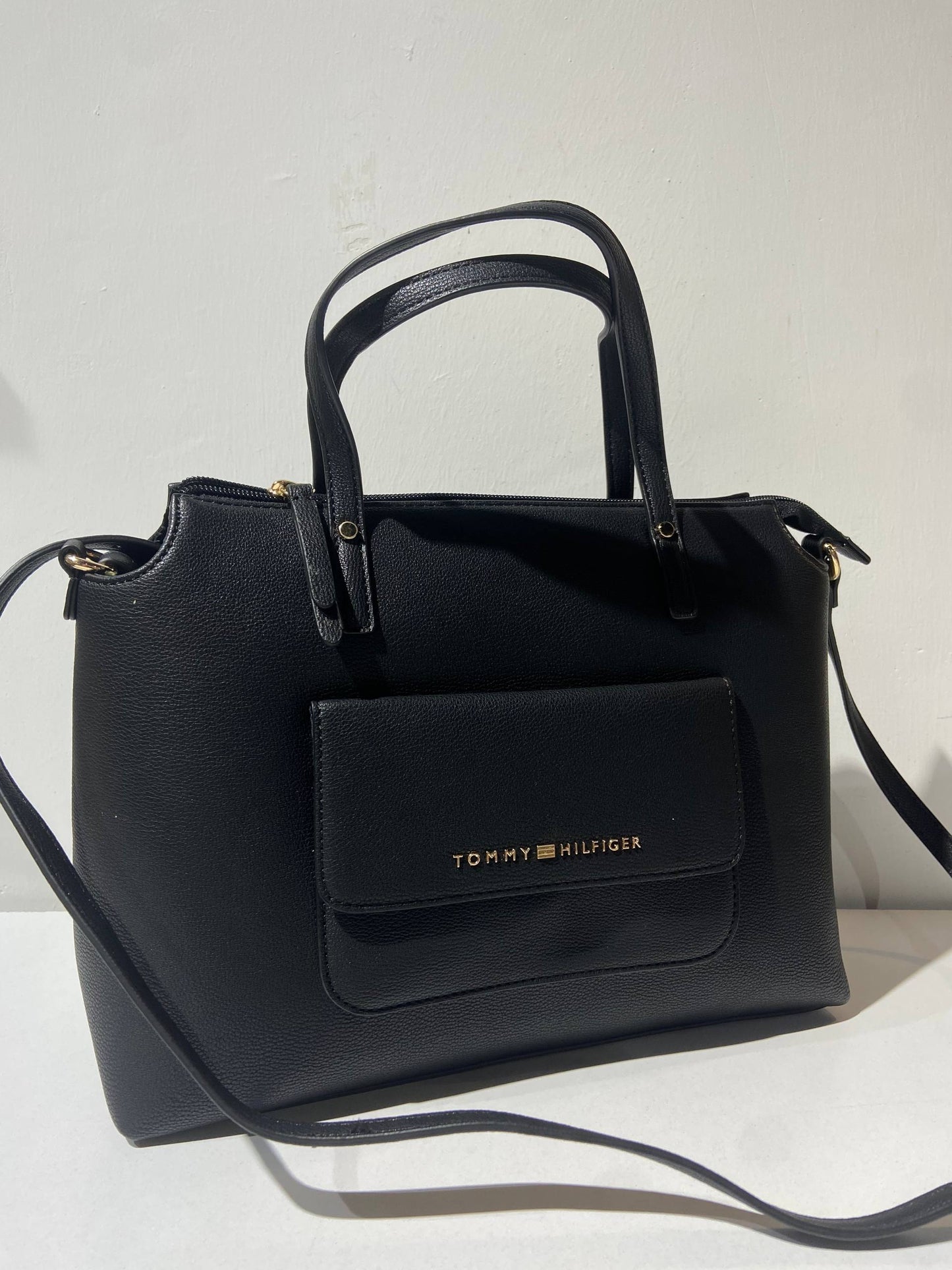 Tommy Hilfiger bag