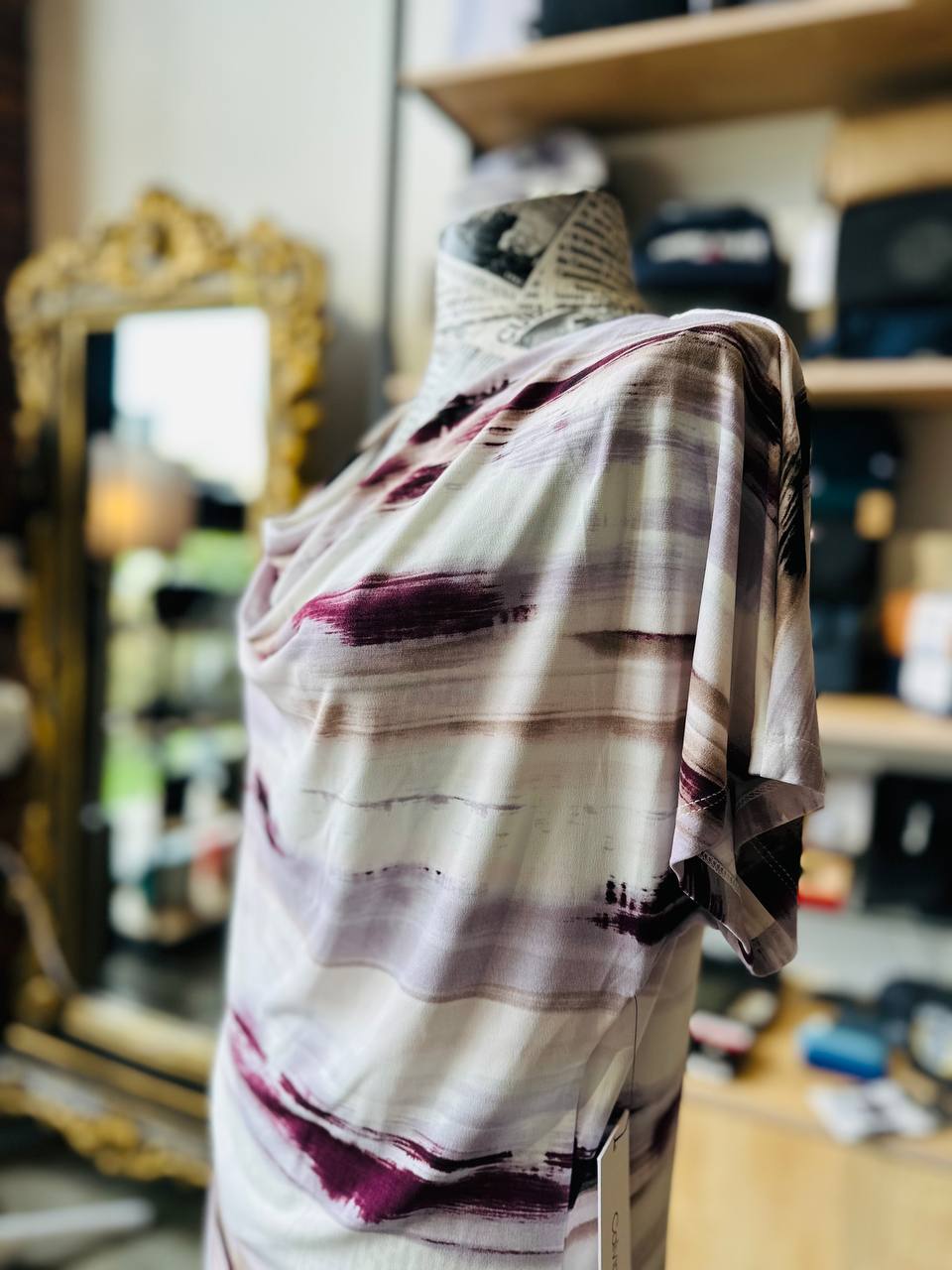 Calvin Klein top size small