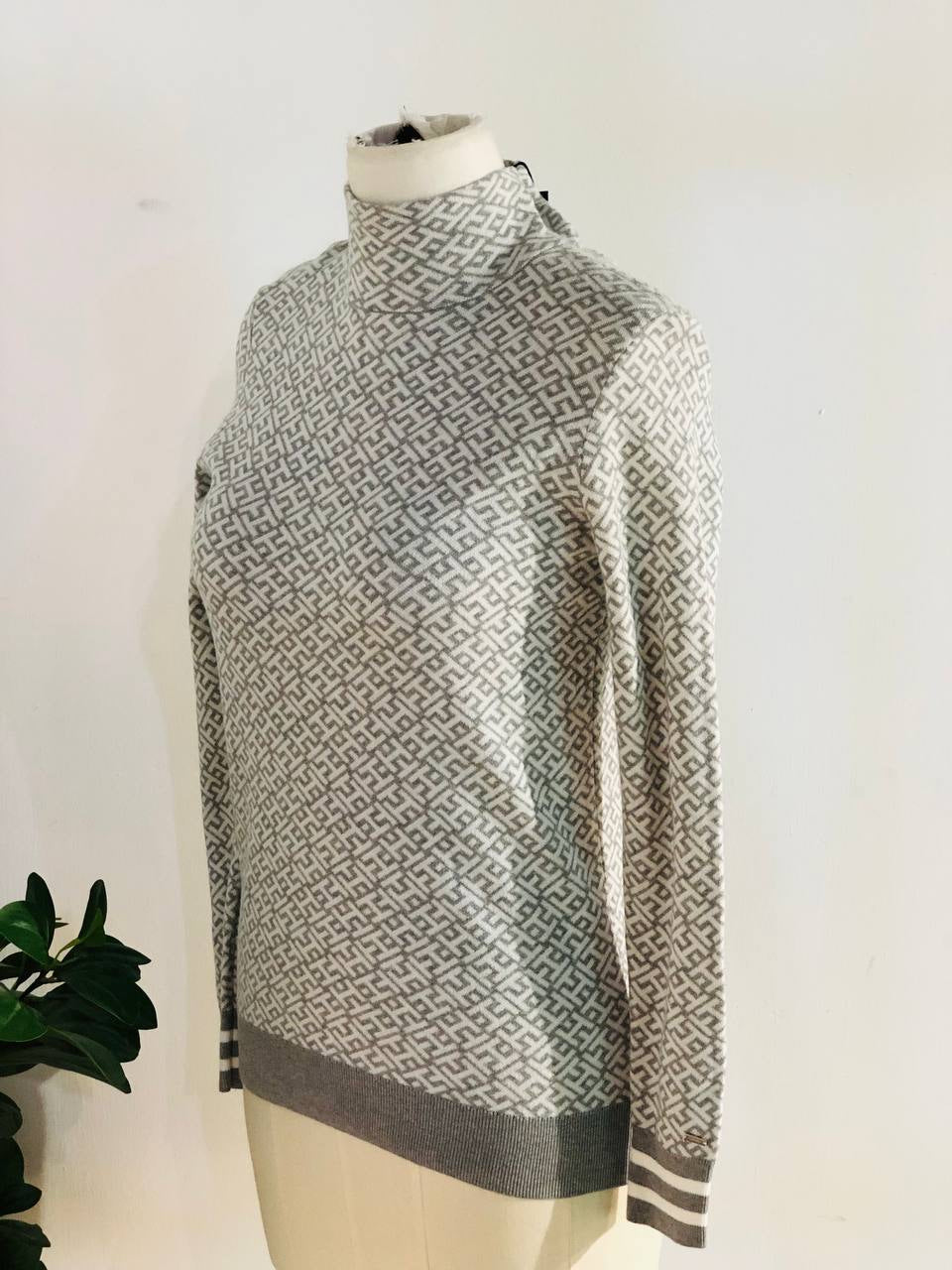 Tommy Hilfiger sweater