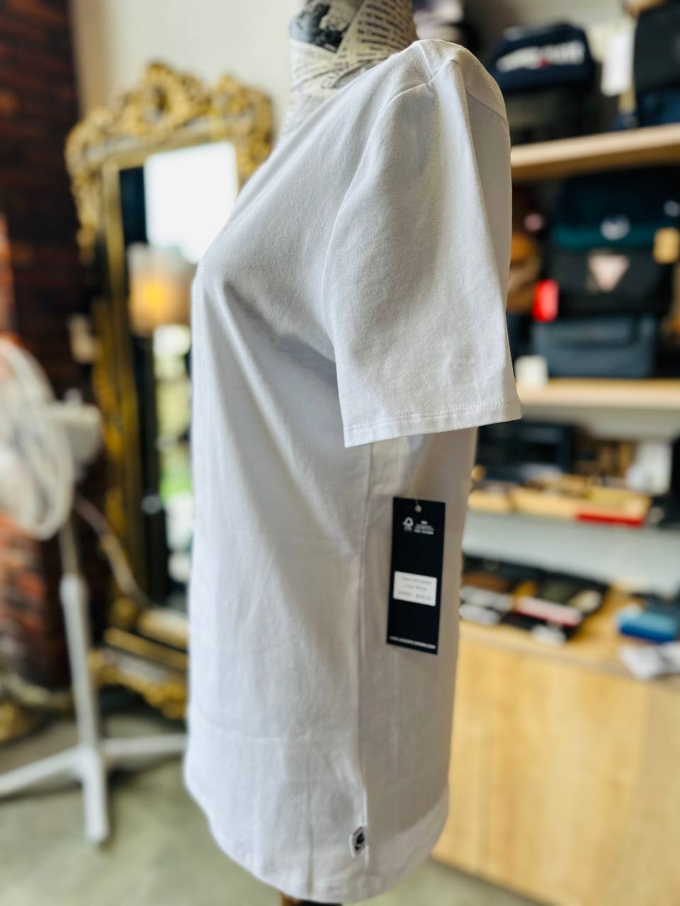 Karl Lagerfeld shirt size medium