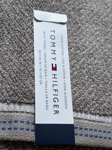 Tommy Hilfiger towel