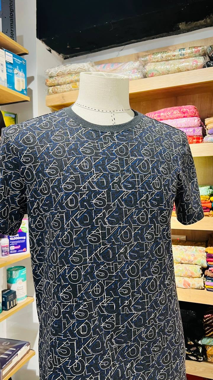 michael kors t-shirt size S