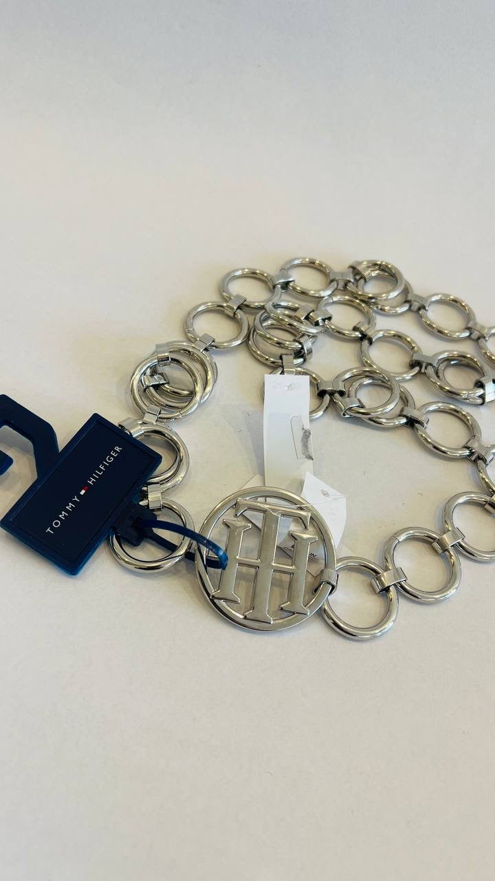 tommy hilfiger belt size medium