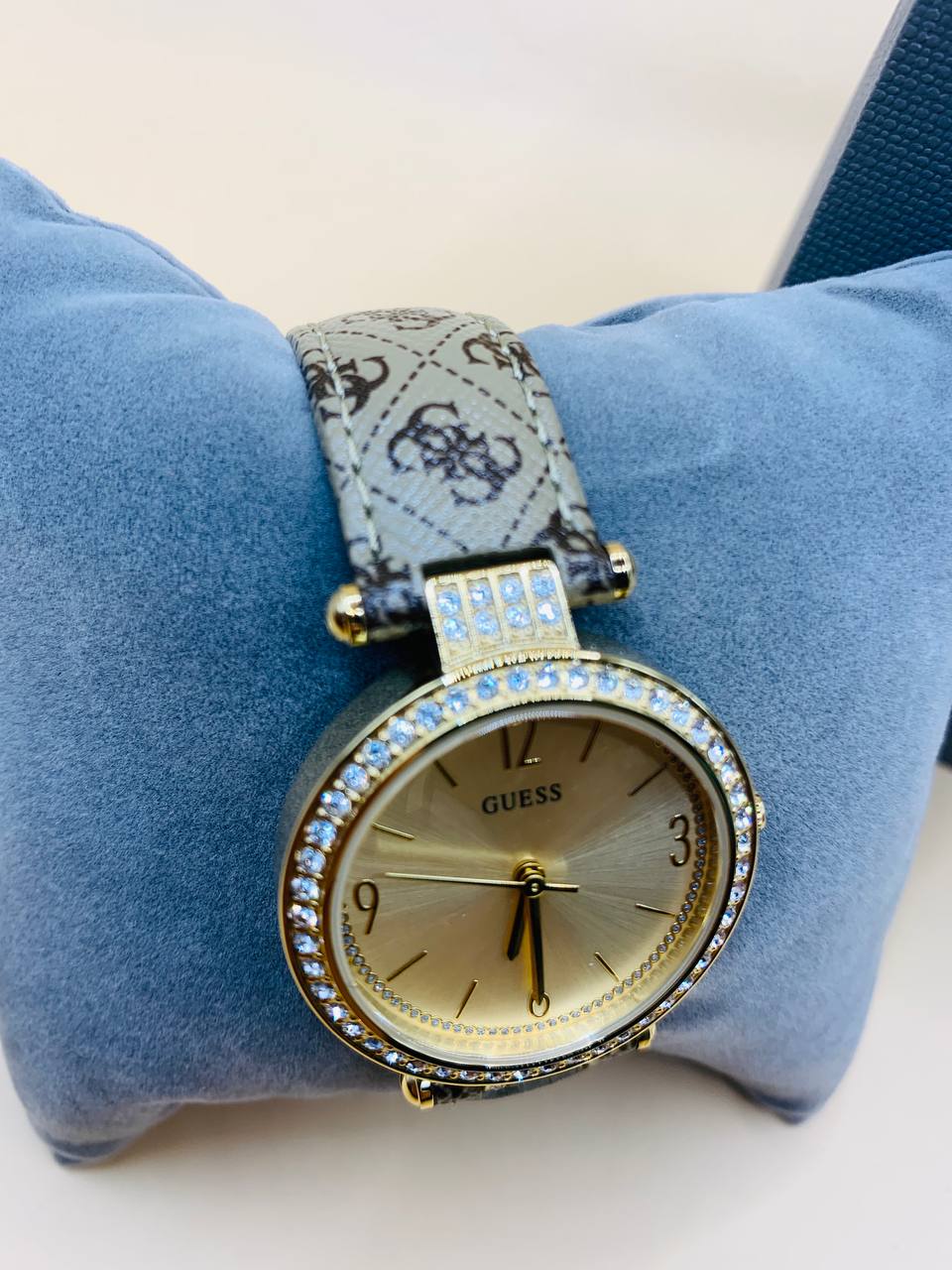 Guess watch