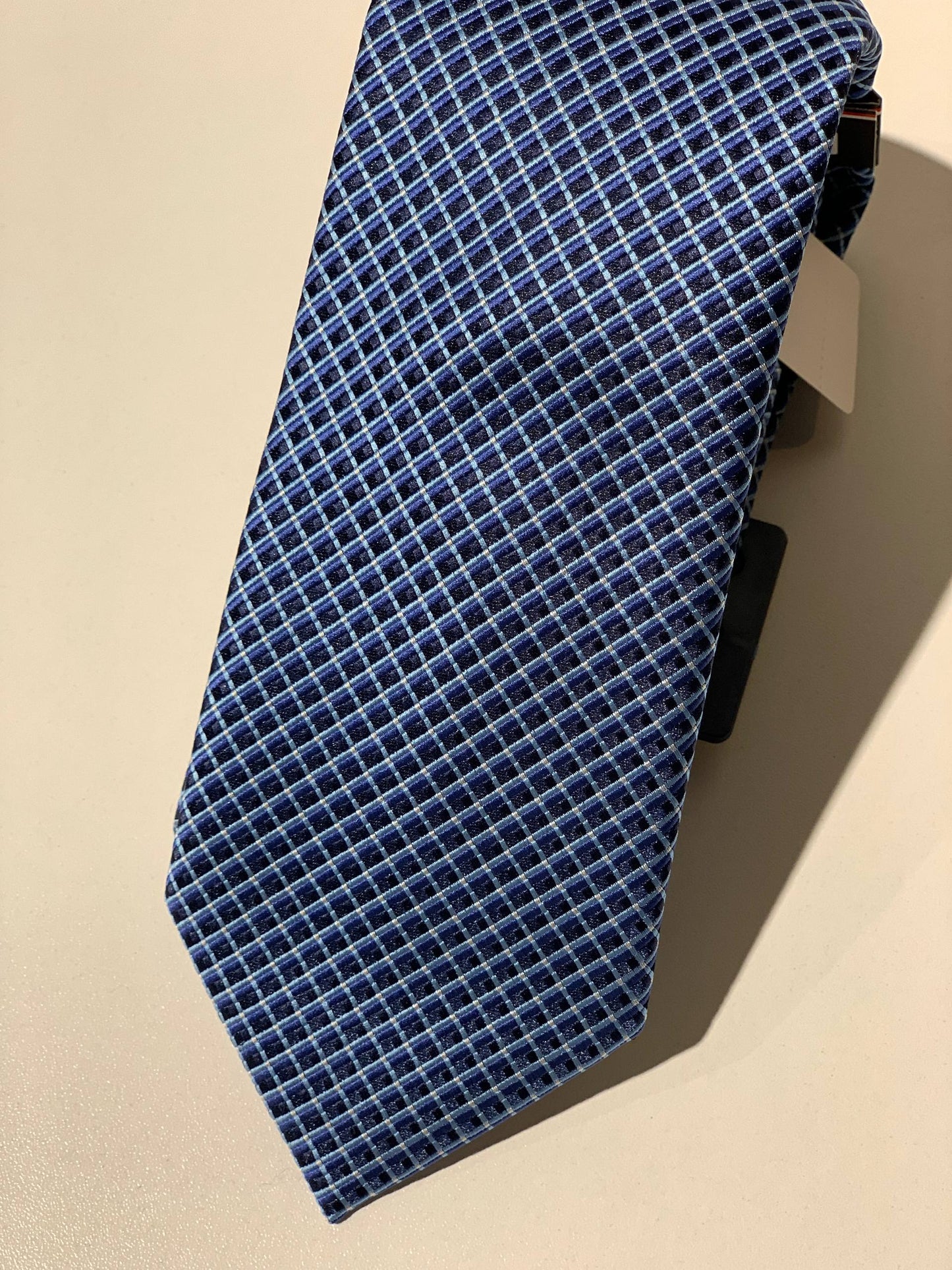 Tommy Hilfiger tie