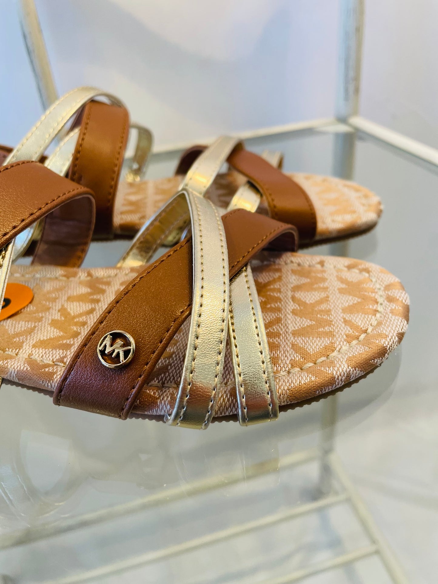 Michael kors sandal