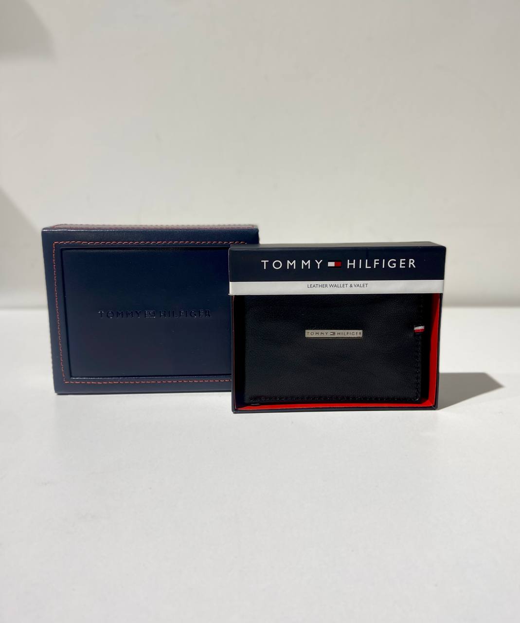Tommy Hilfiger wallet