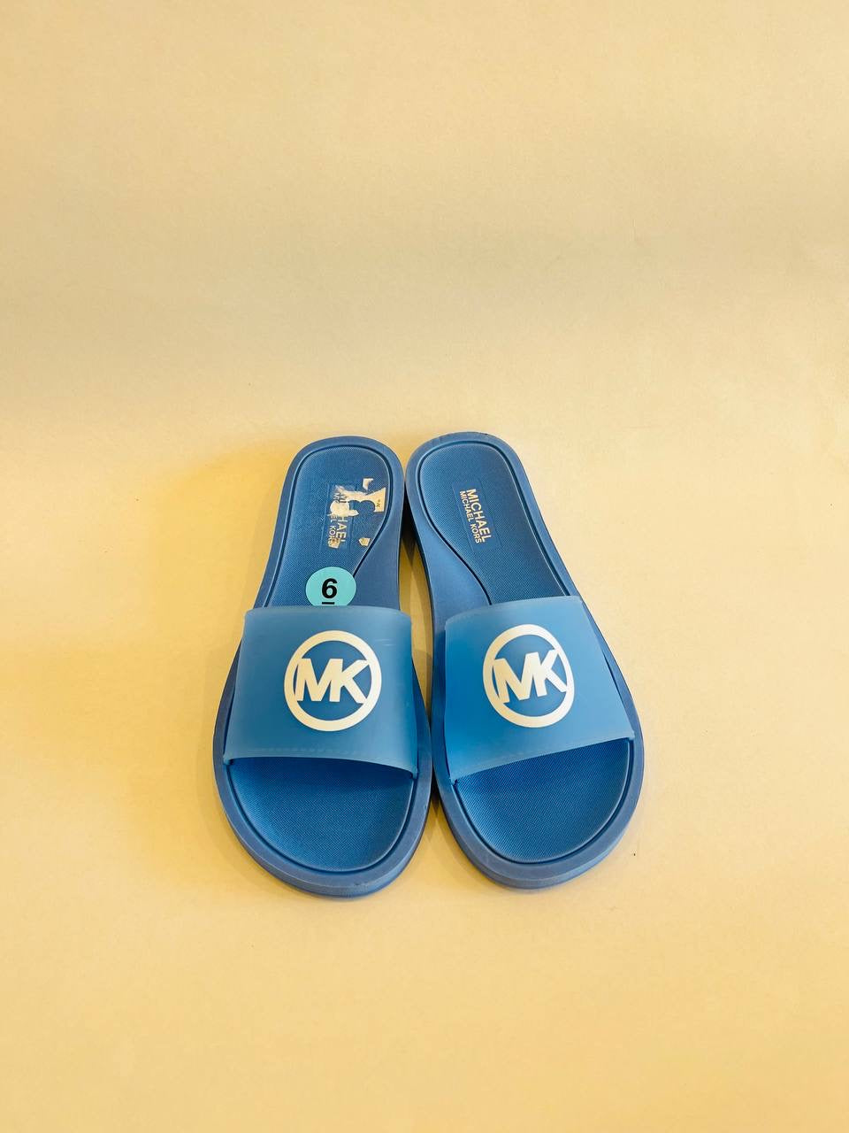 Michael kors sandal size 36.5