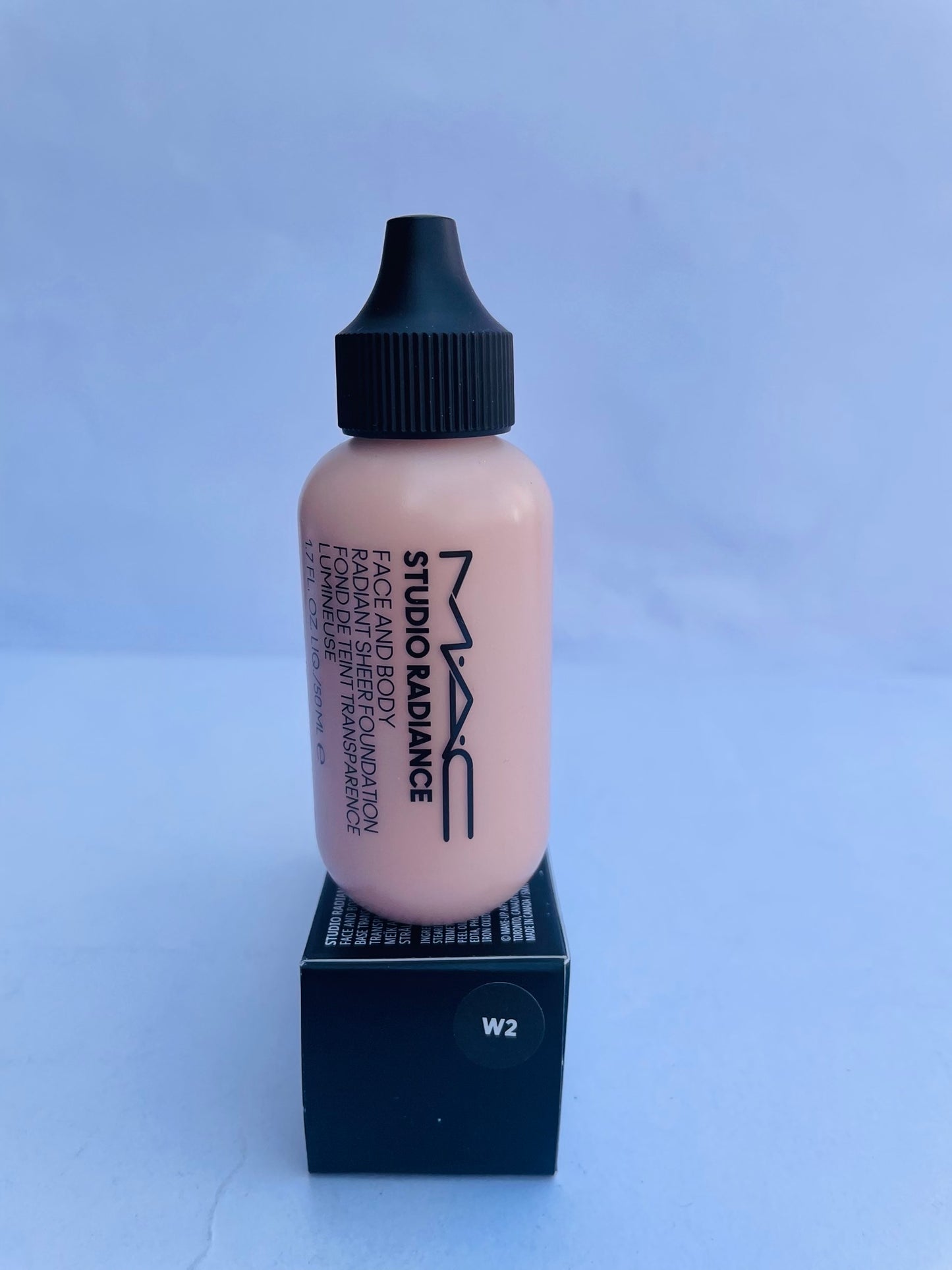 Mac Studio radiances face and body foundation
