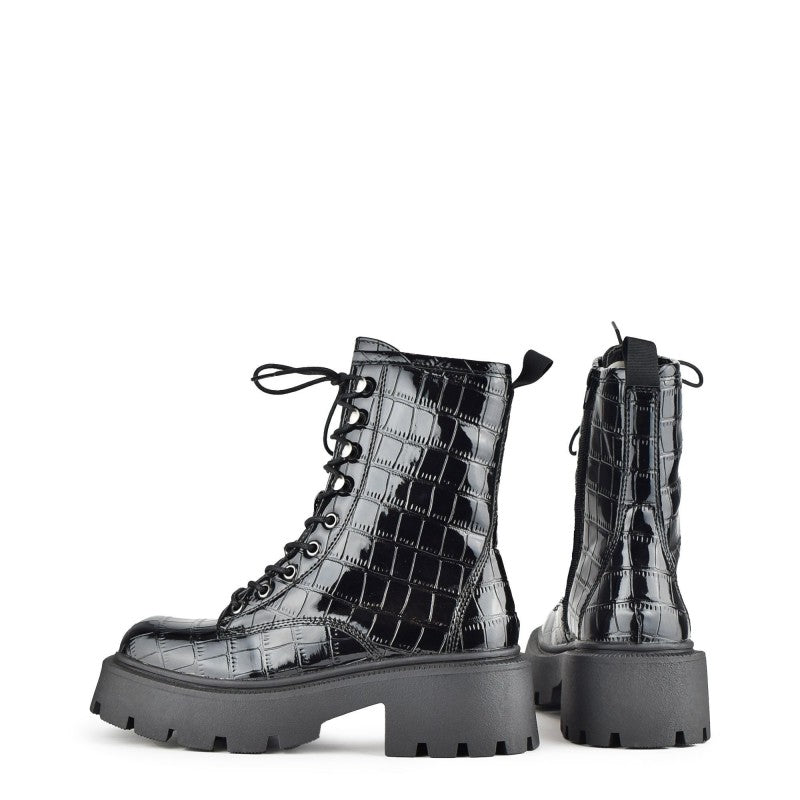 Truffle boots