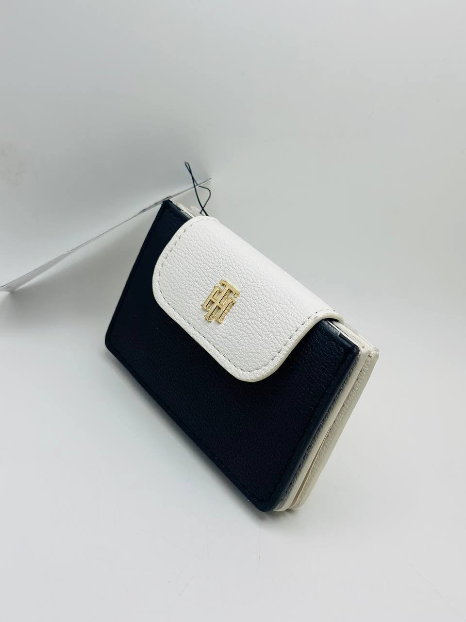 Tommy Hilfiger wallet