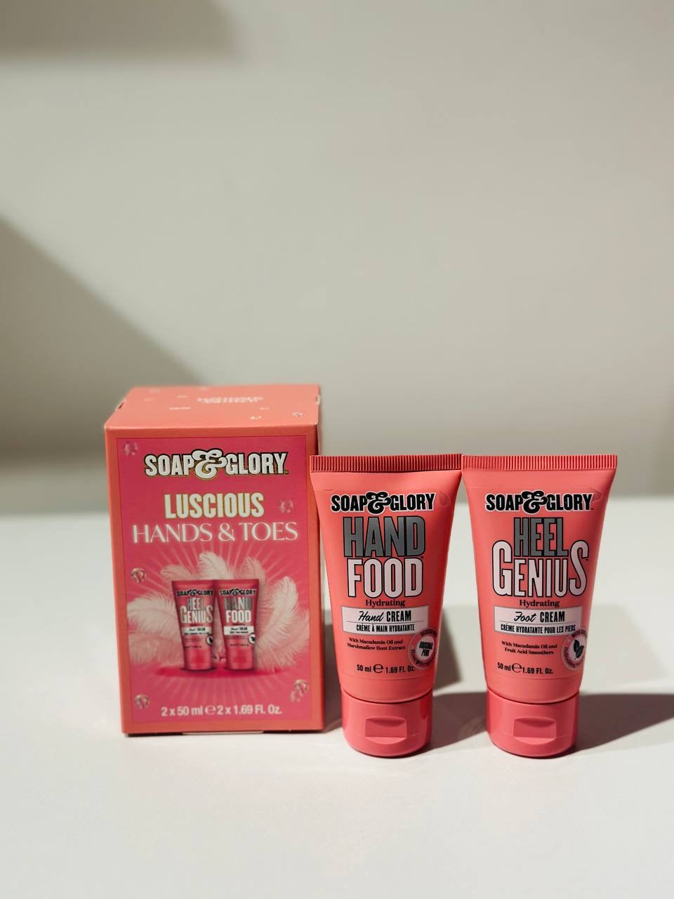 Soap & Glory Luscious Hands & Toes gift set