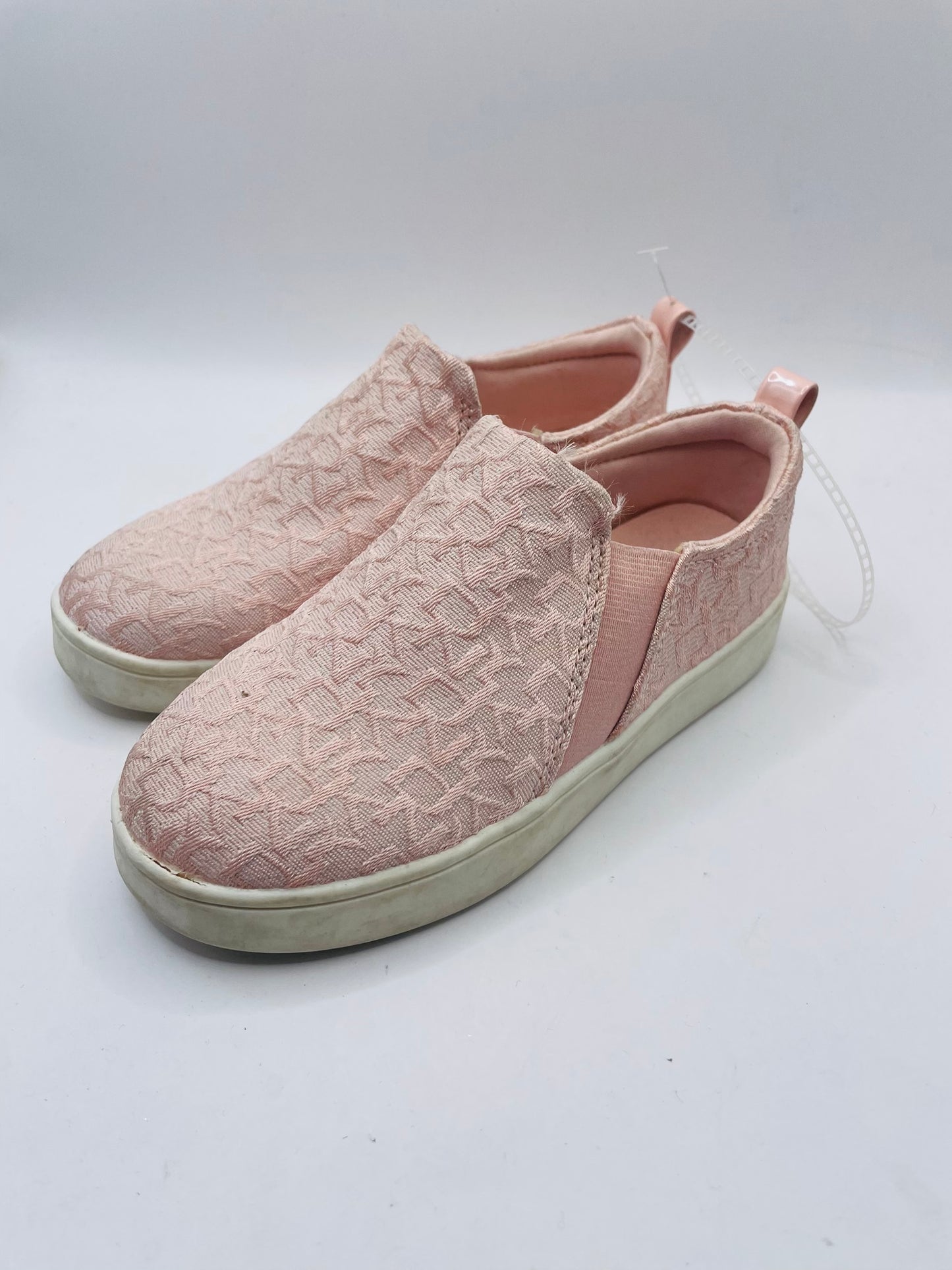 Dkny kids sneakers