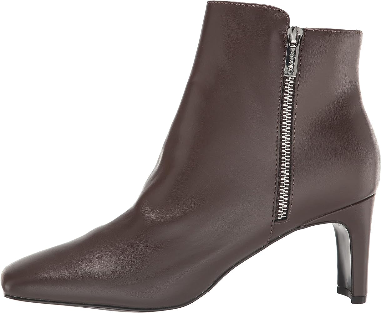 Calvin Klein boots size 38 39 40