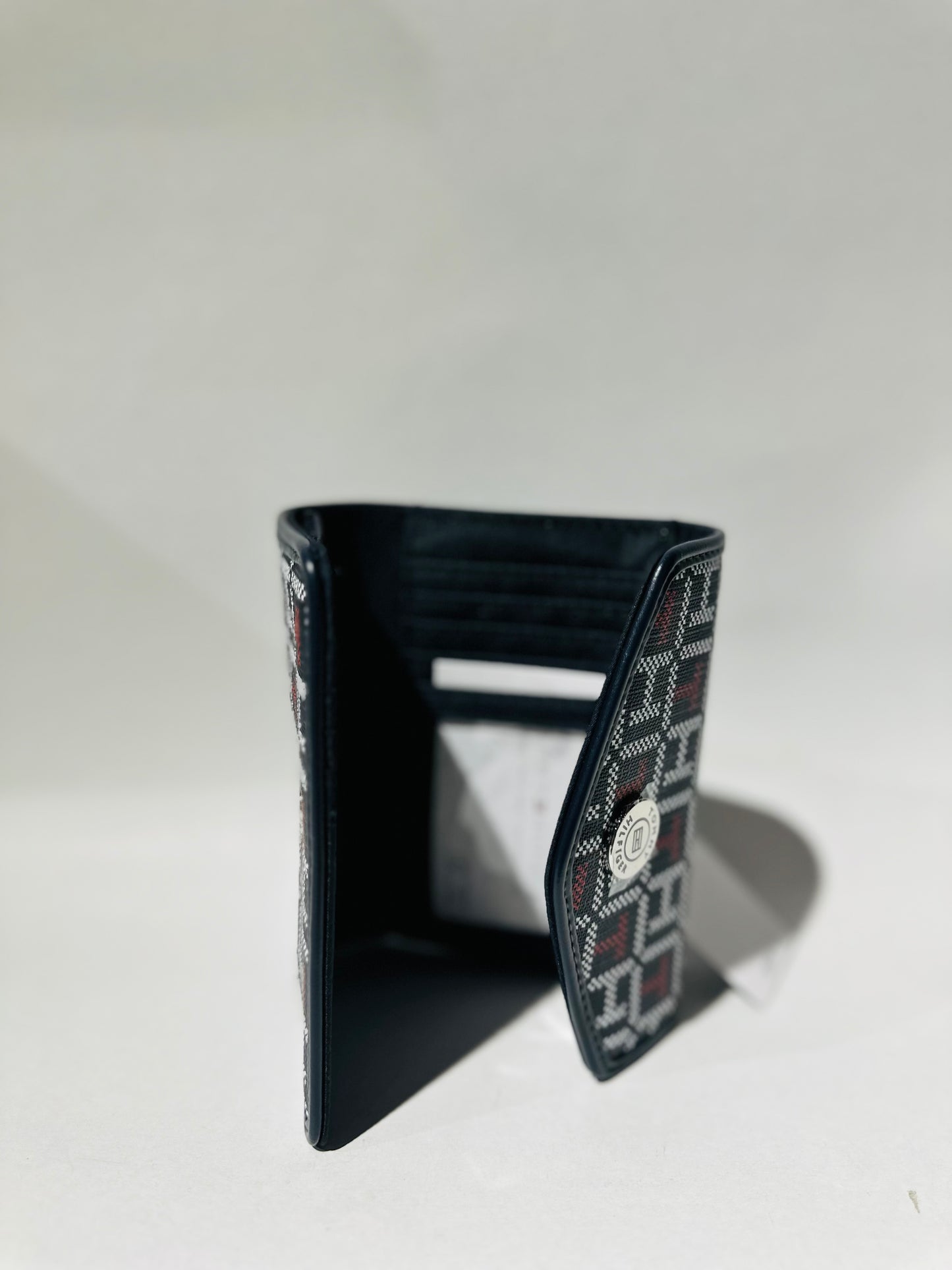 Tommy Hilfiger wallet