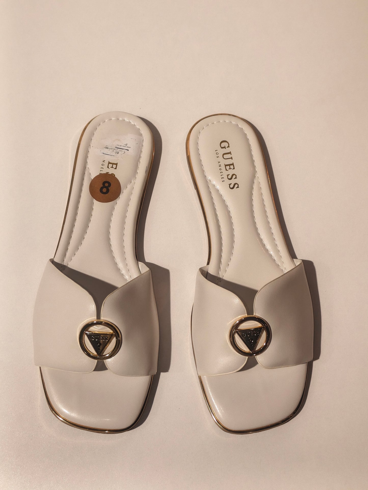 Guess sandal size 8M