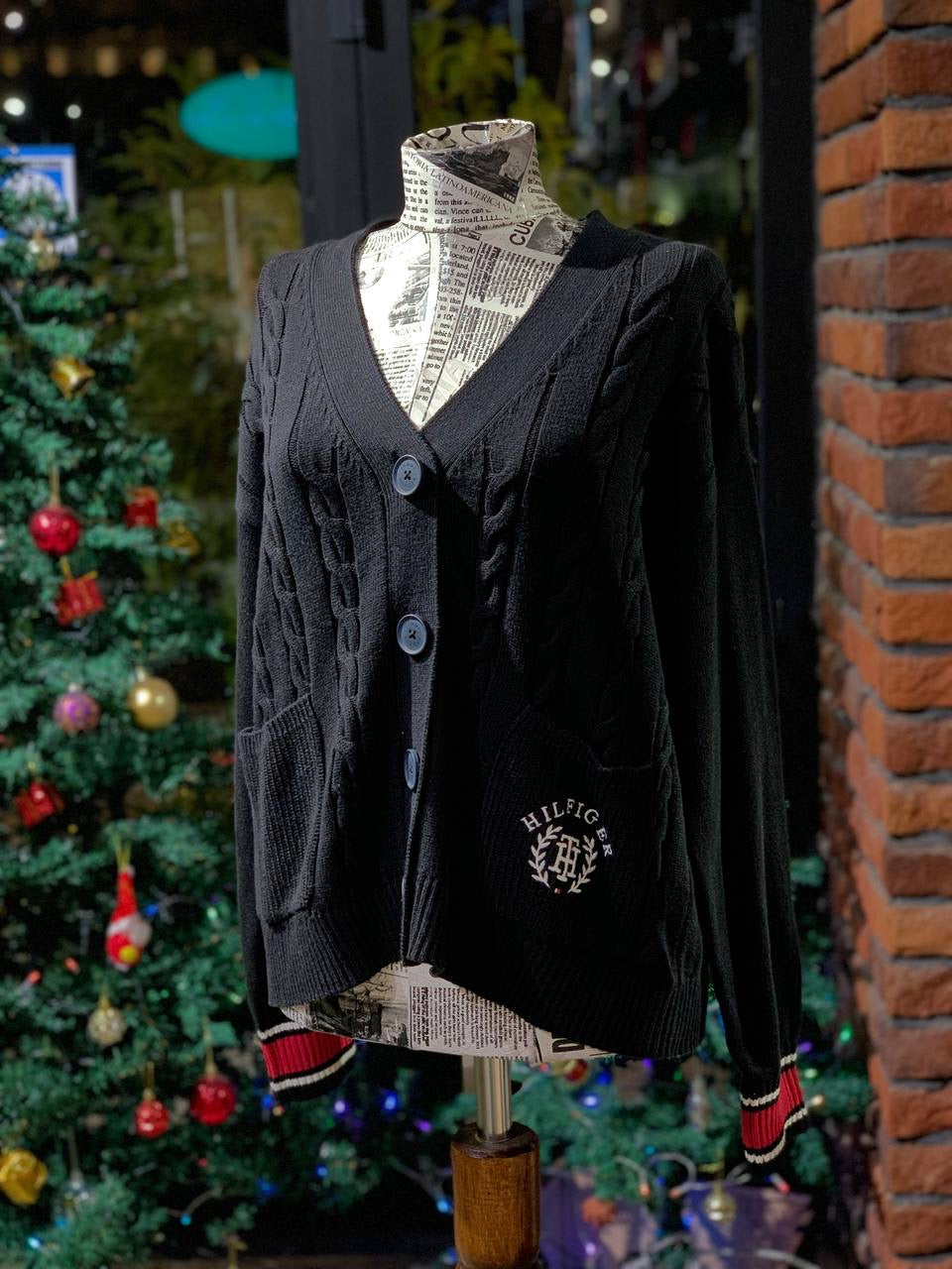 Tommy Hilfiger Cardigan size medium