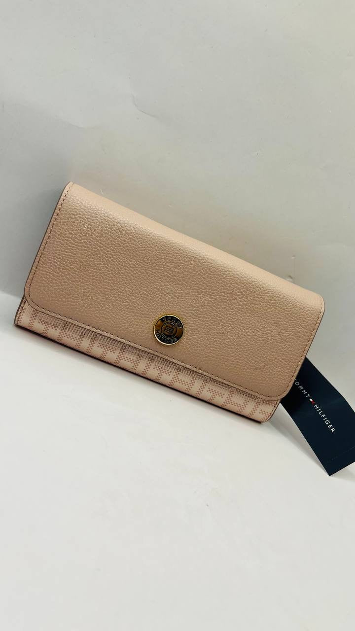 tommy hilfiger wallet