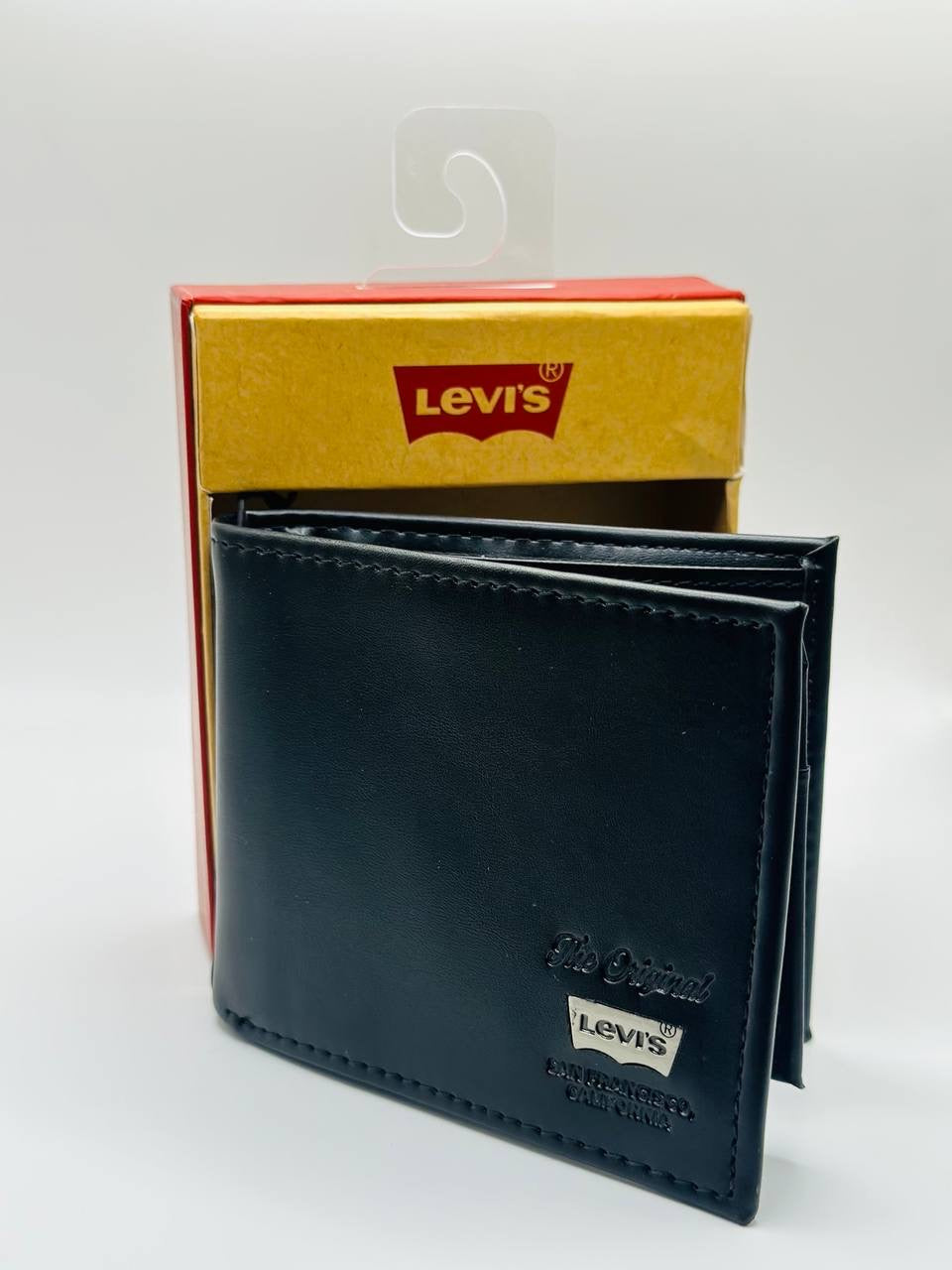 Levis wallet black