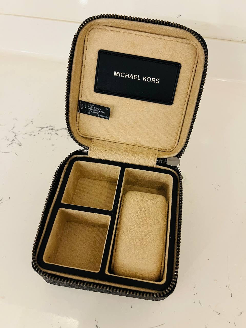 michael kors jewellery box