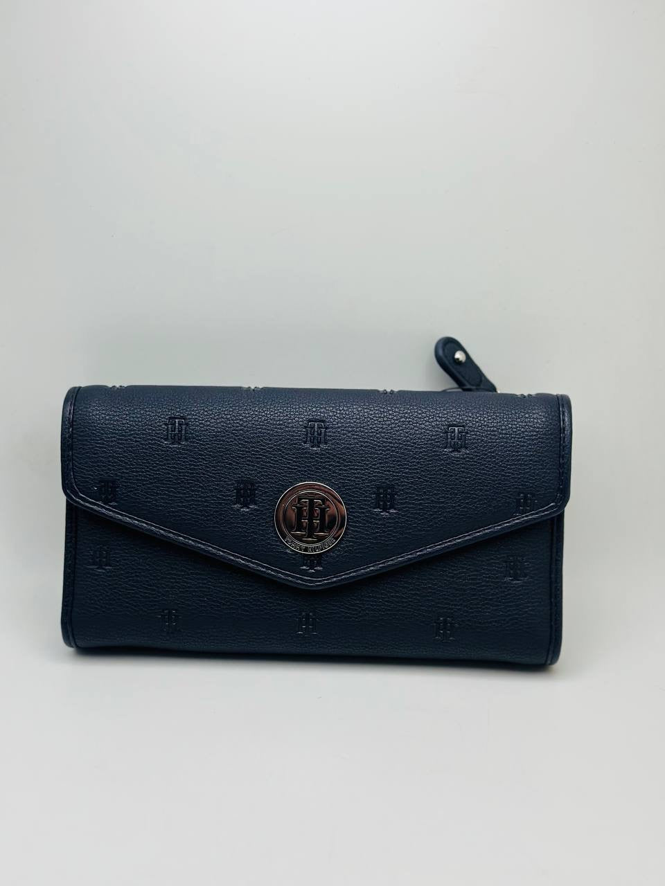 Tommy Hilfiger wallet
