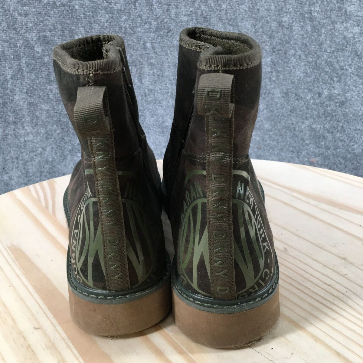 Dkny boot size 37.5