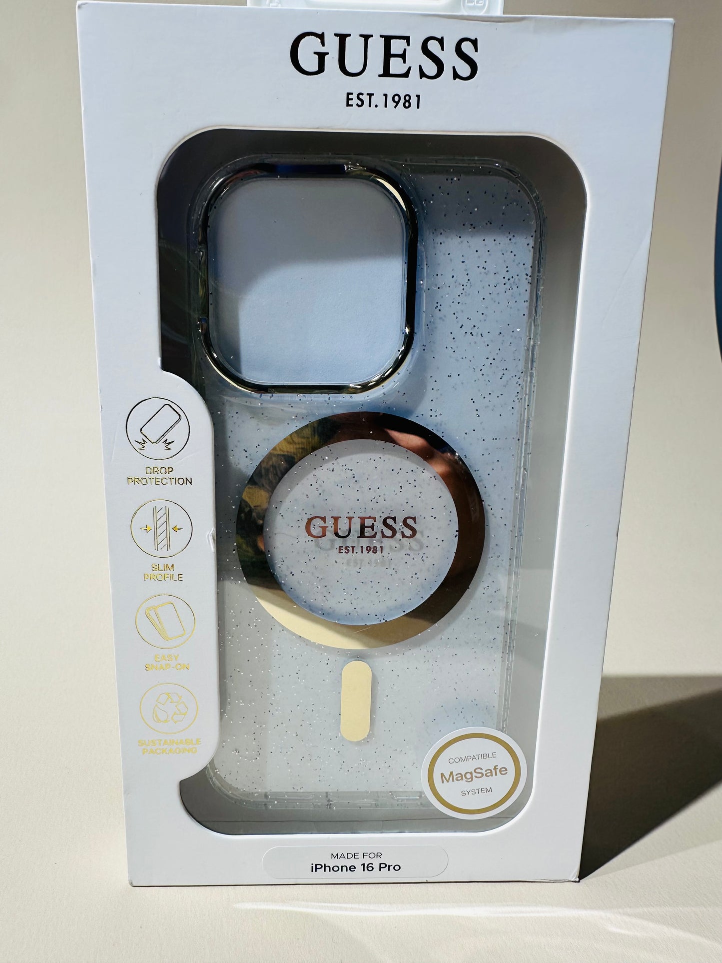 Guess cover for iPhone 16 pro