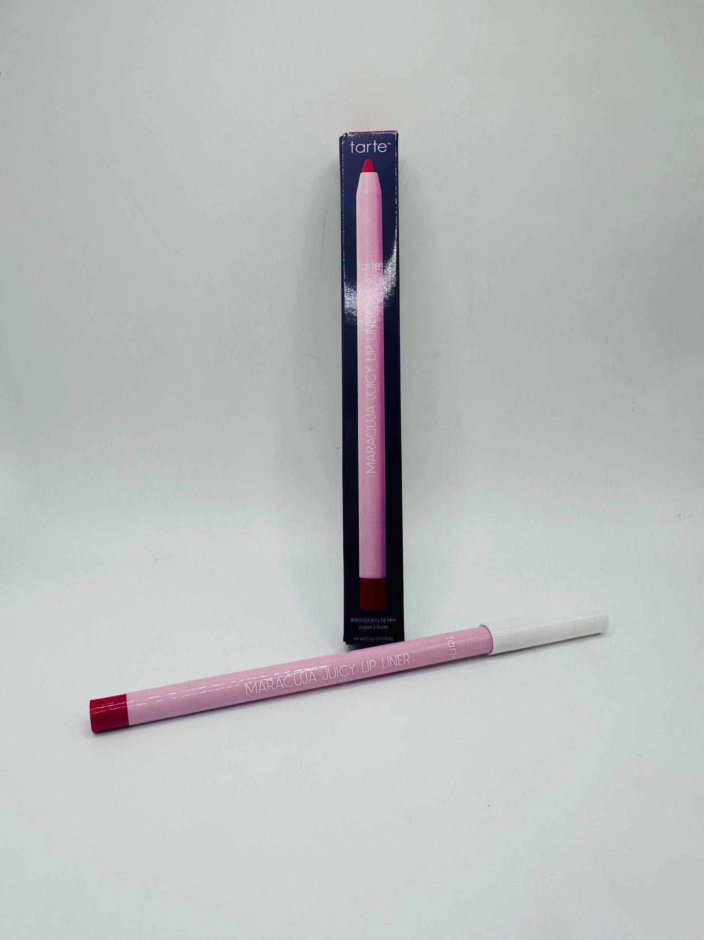 Tarte Maracuja Juicy Lip Liner
shade red