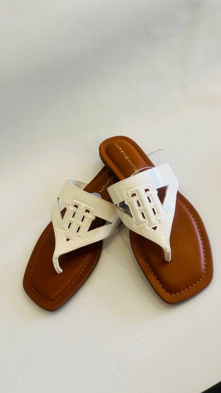 Tommy Hilfiger sandal size 39
