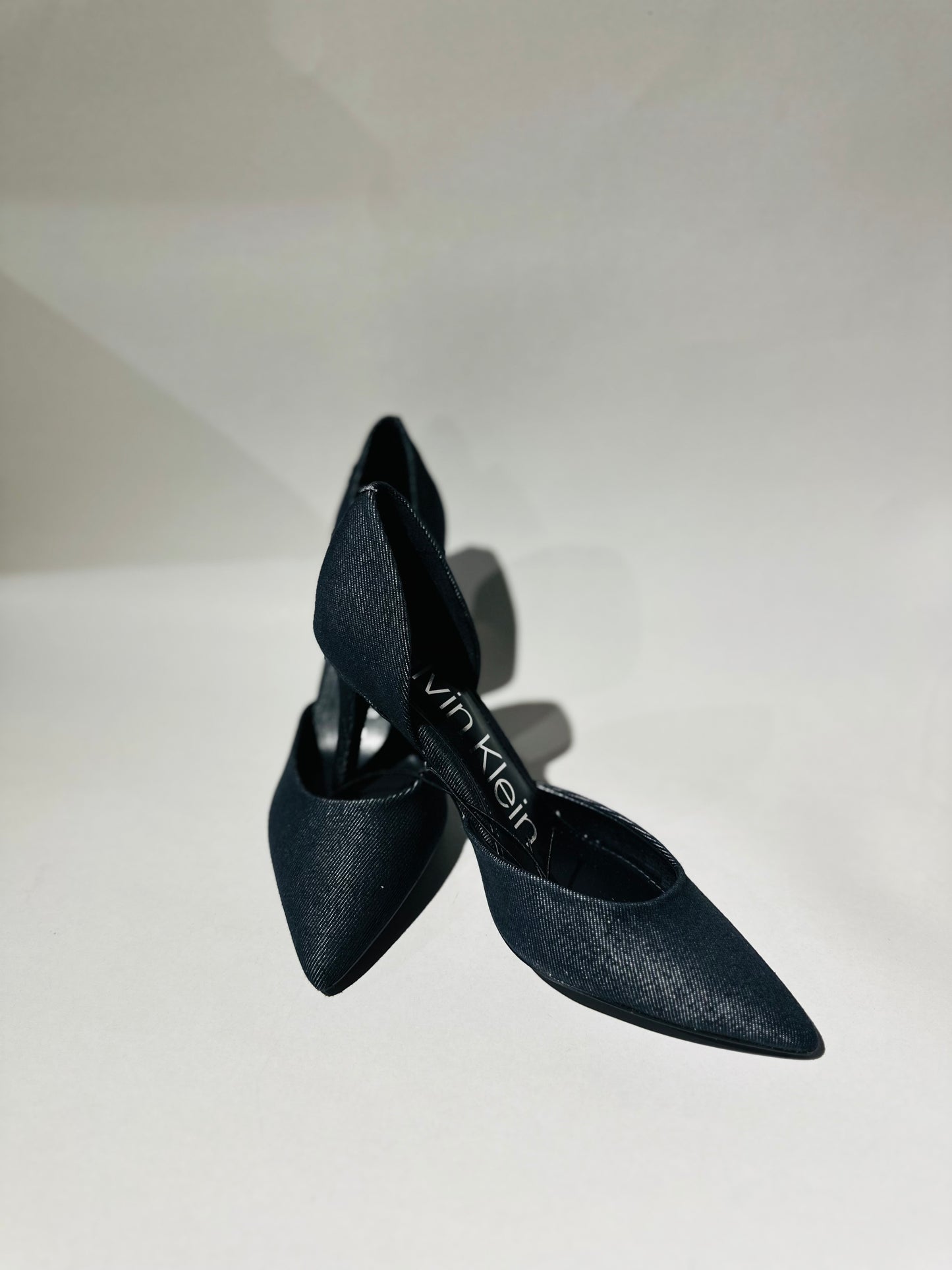 Calvin Klein shoes size 37.5