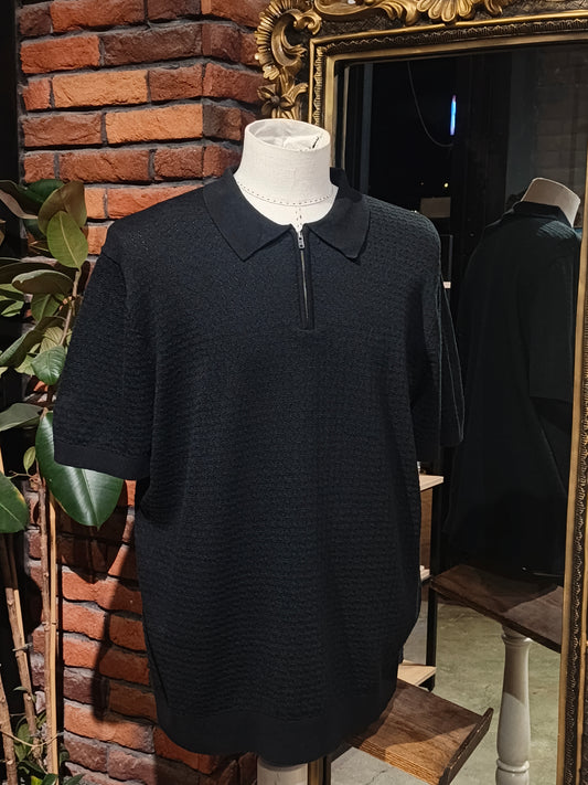 Express shirt size XL