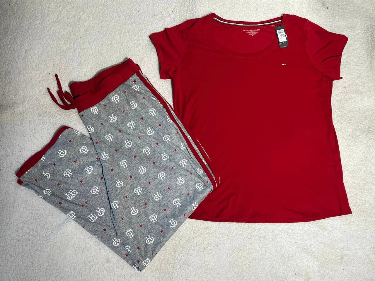 Tommy Hilfiger pajama set