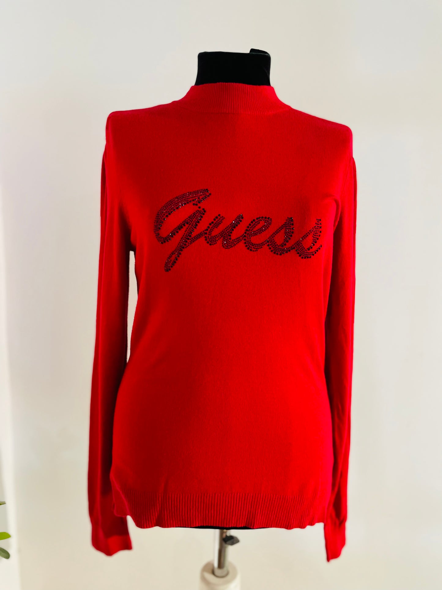 Guess sweater