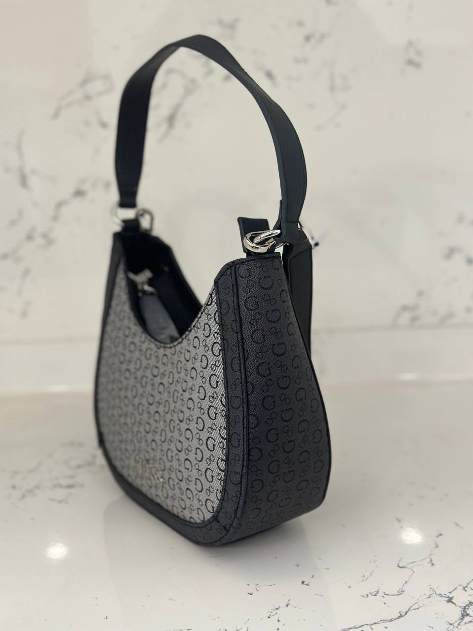Guess bag