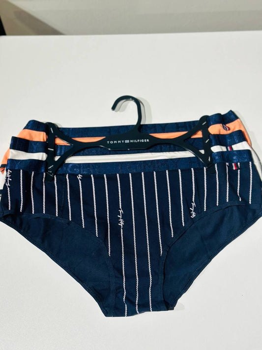 Tommy Hilfiger underwear set size large