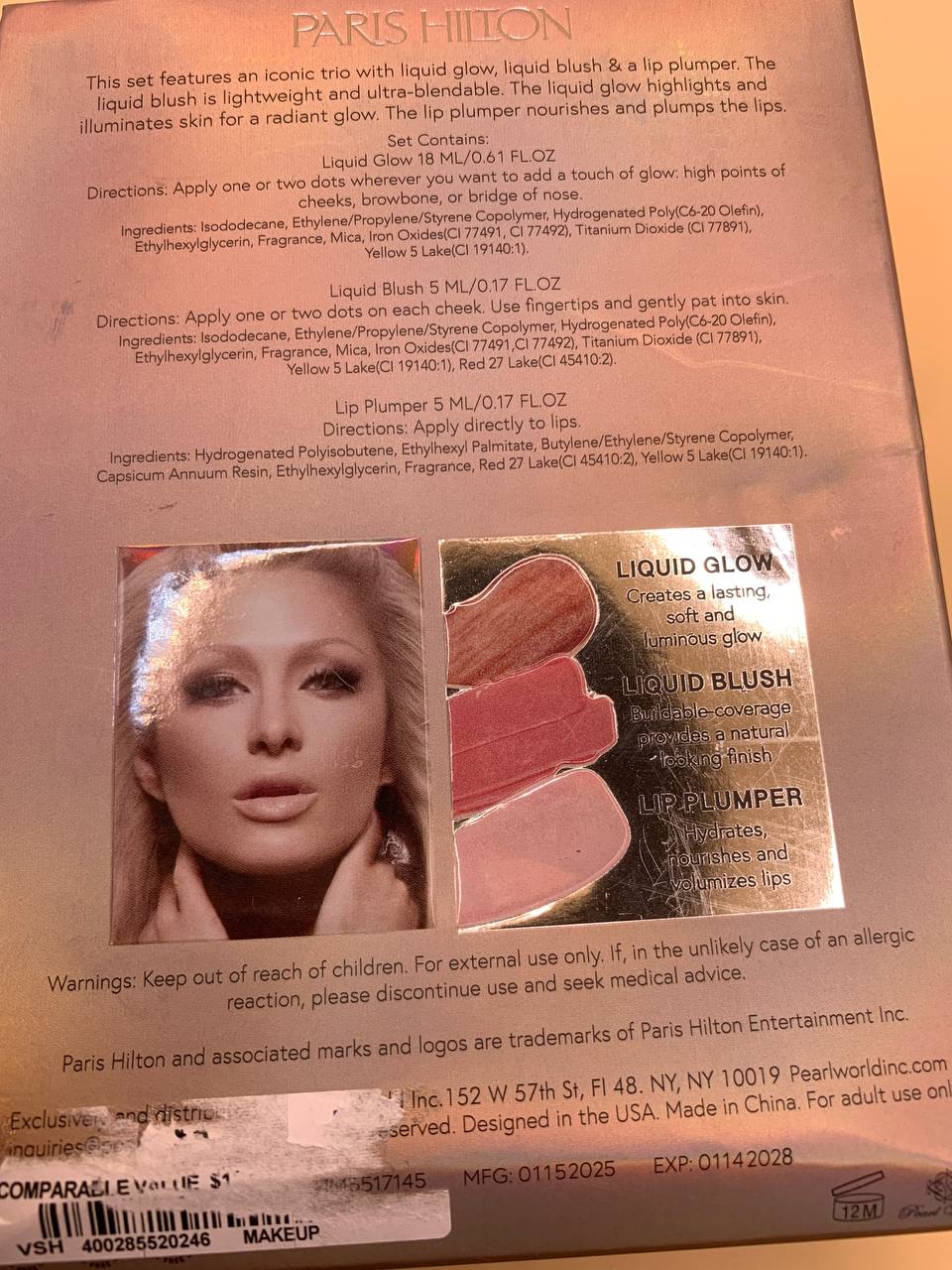 Paris Hilton set