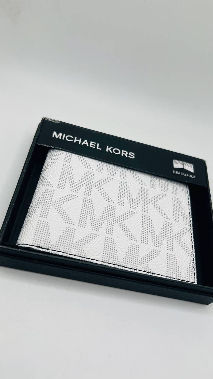 Michael kors white wallet