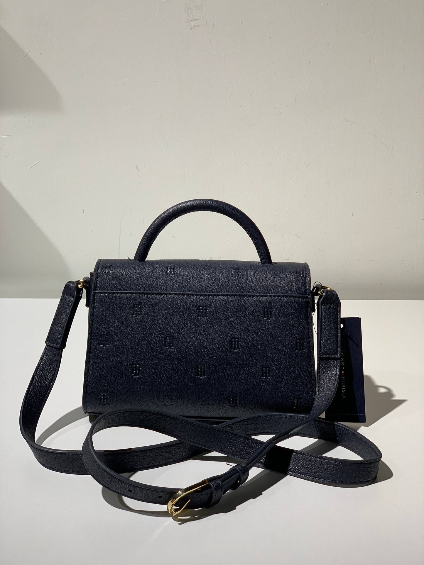 Tommy Hilfiger bag