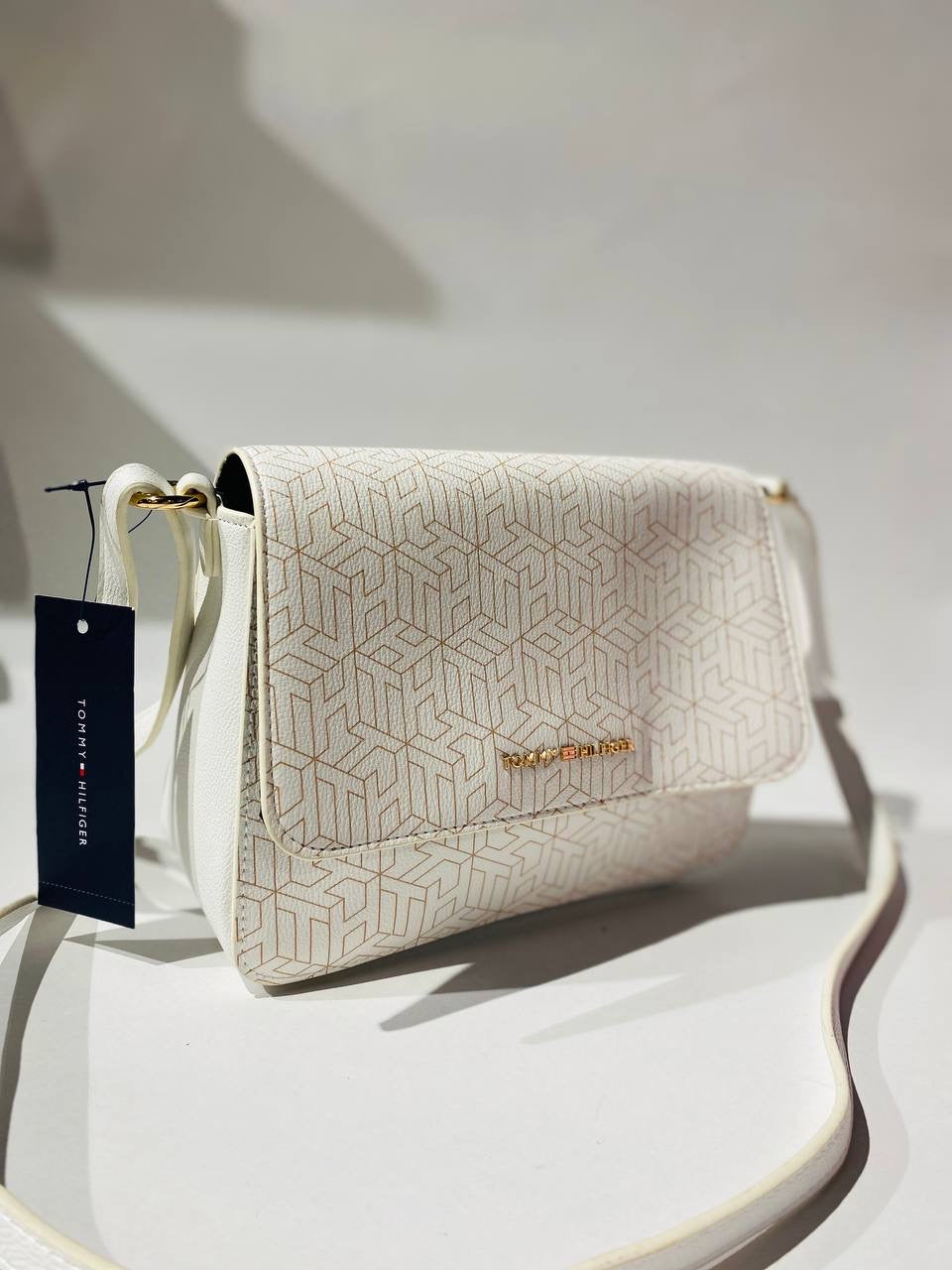 Tommy Hilfiger crossbody bag