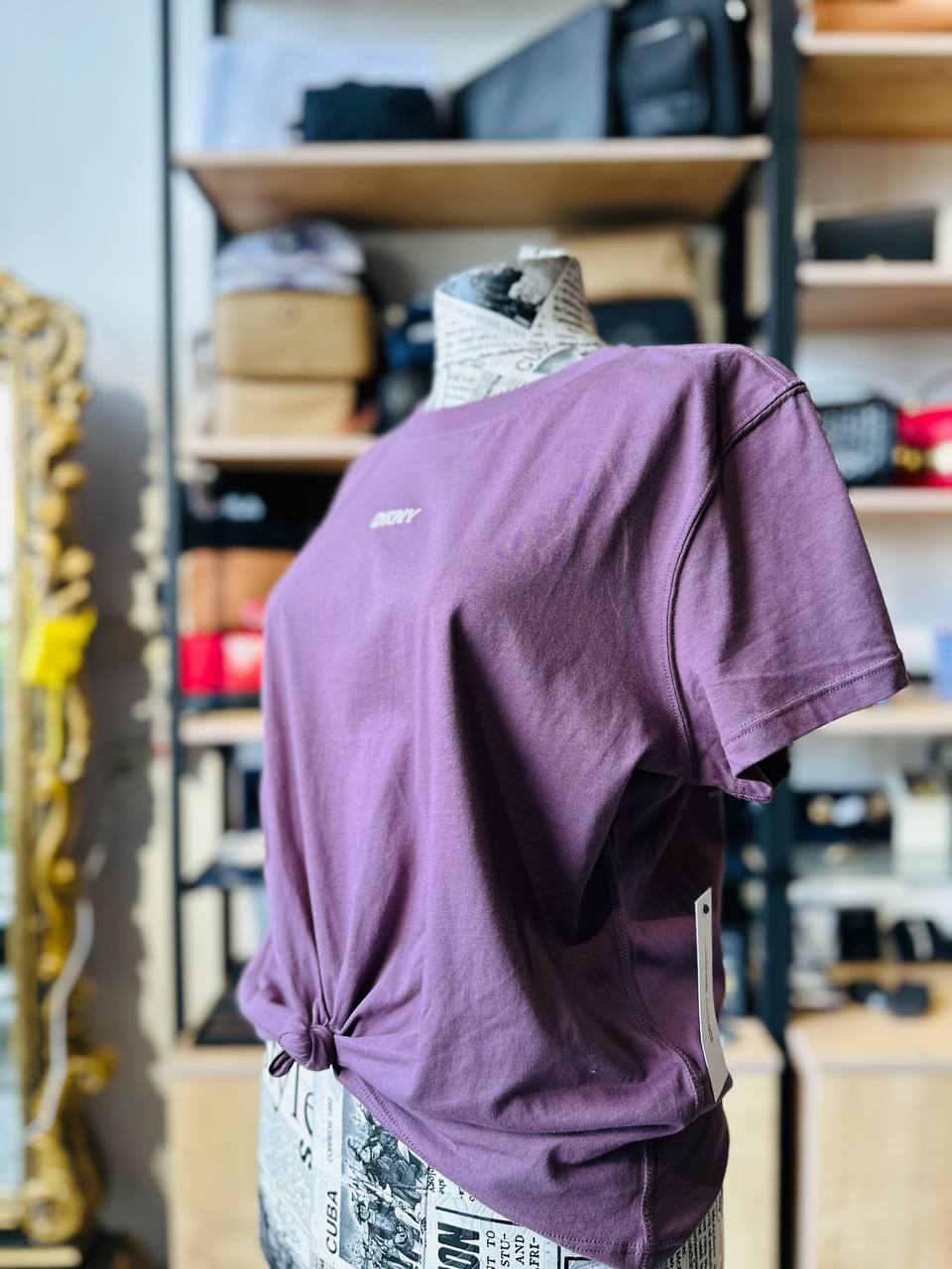 Dkny shirt size medium