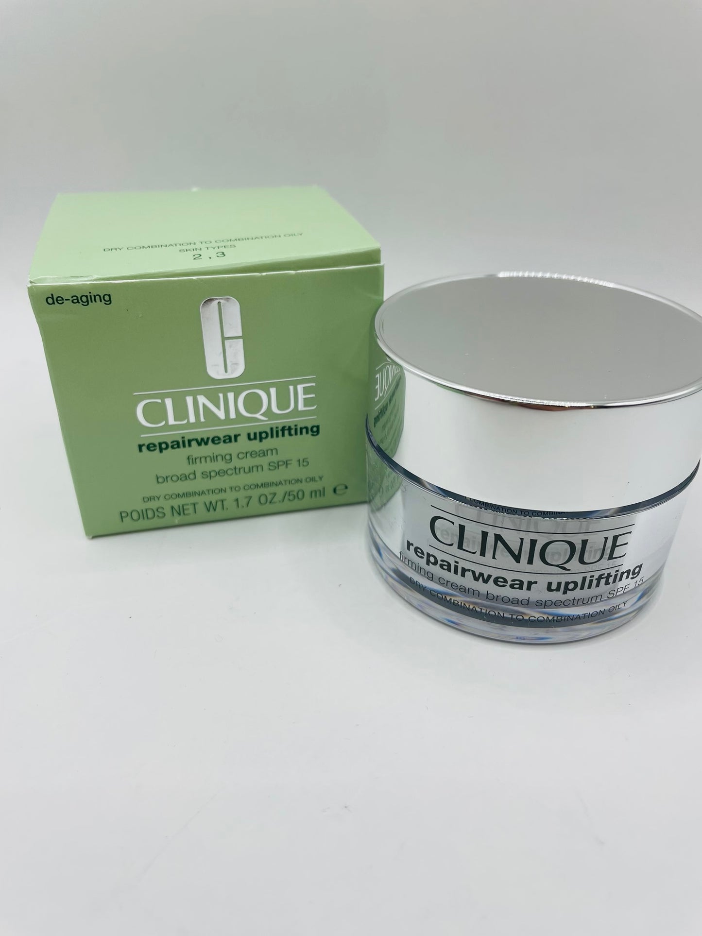 Clinique repairwear uplifting
