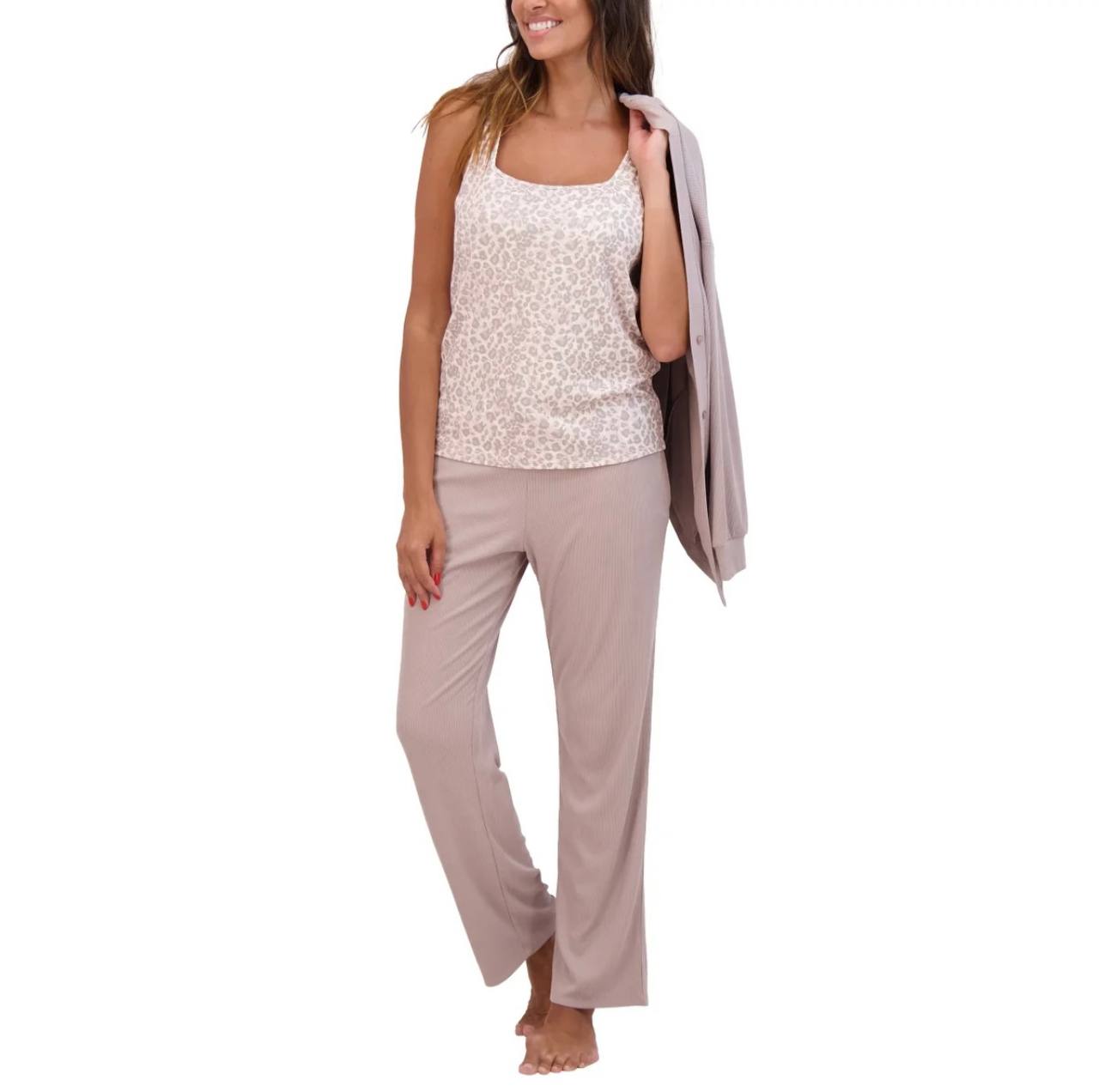 Love 2 lounge pajama set