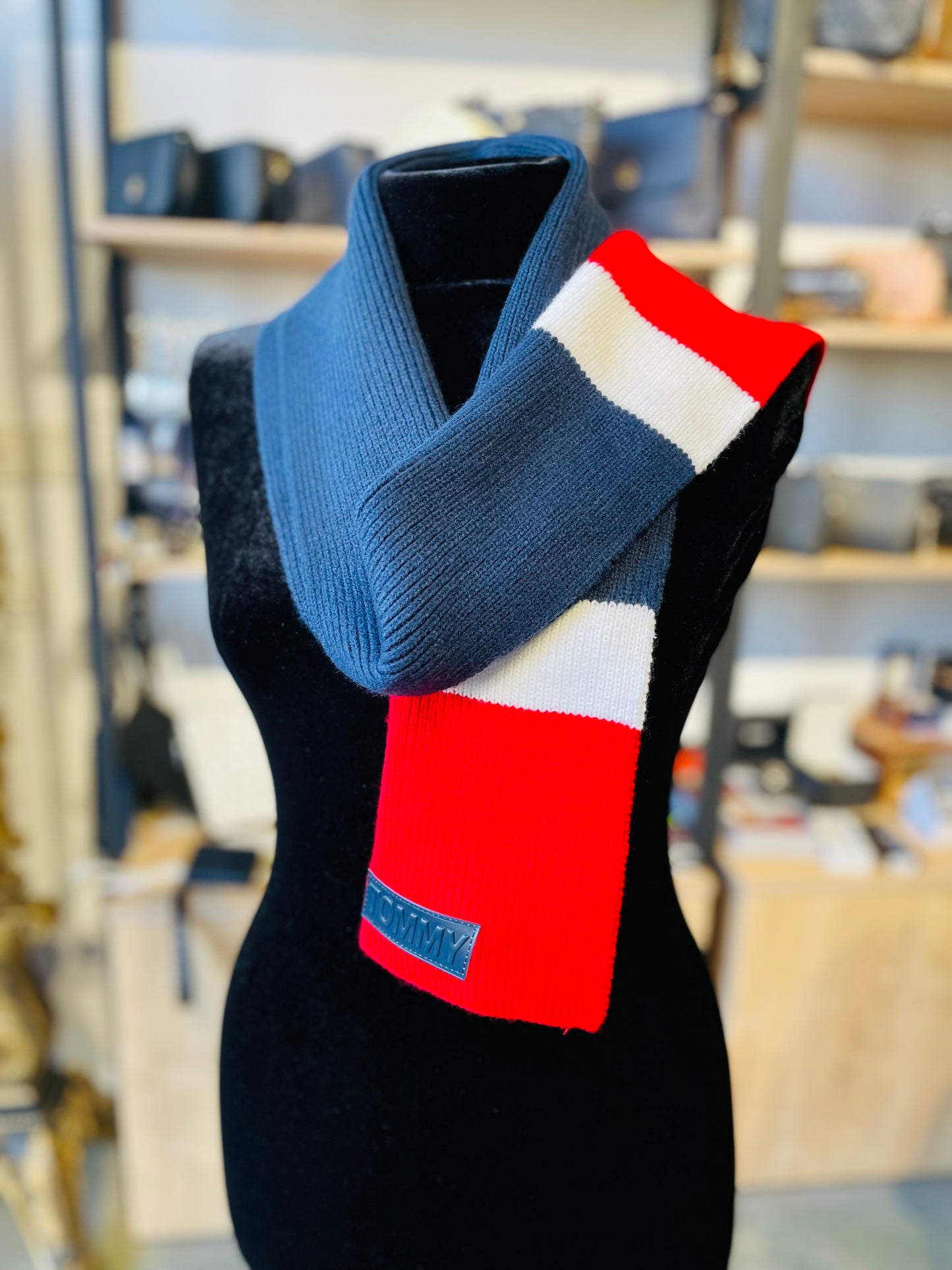 Tommy Hilfiger scarf
