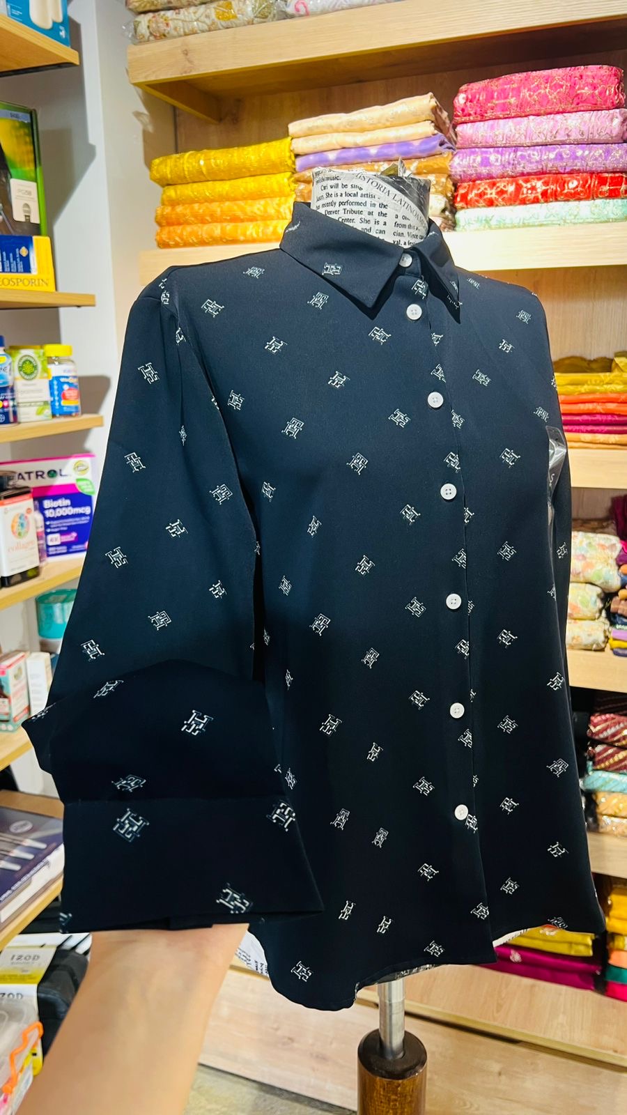 Tommy Hilfiger button down blouse