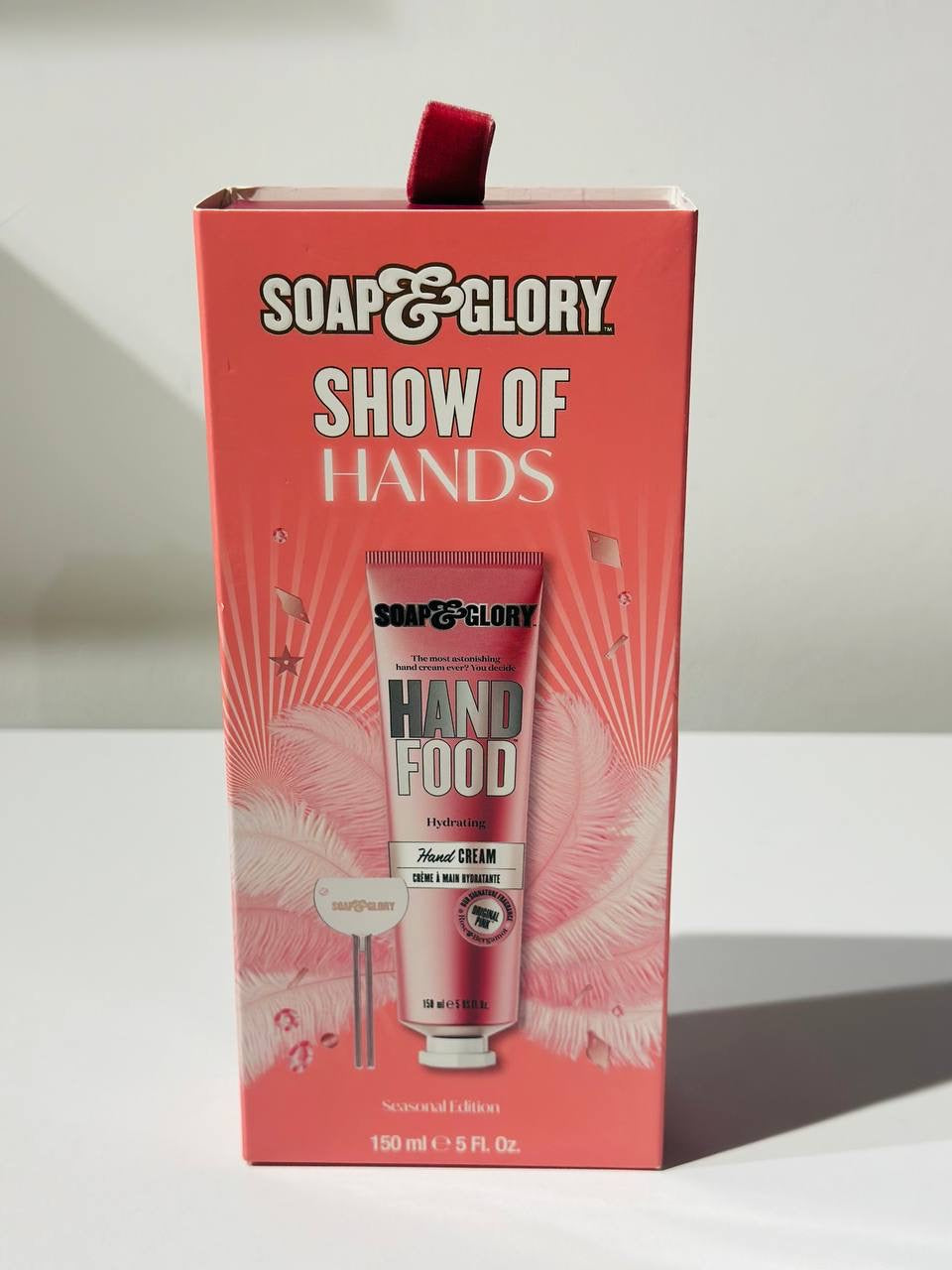 Soap & Glory Show of Hands Deluxe Size Hand Food gift set