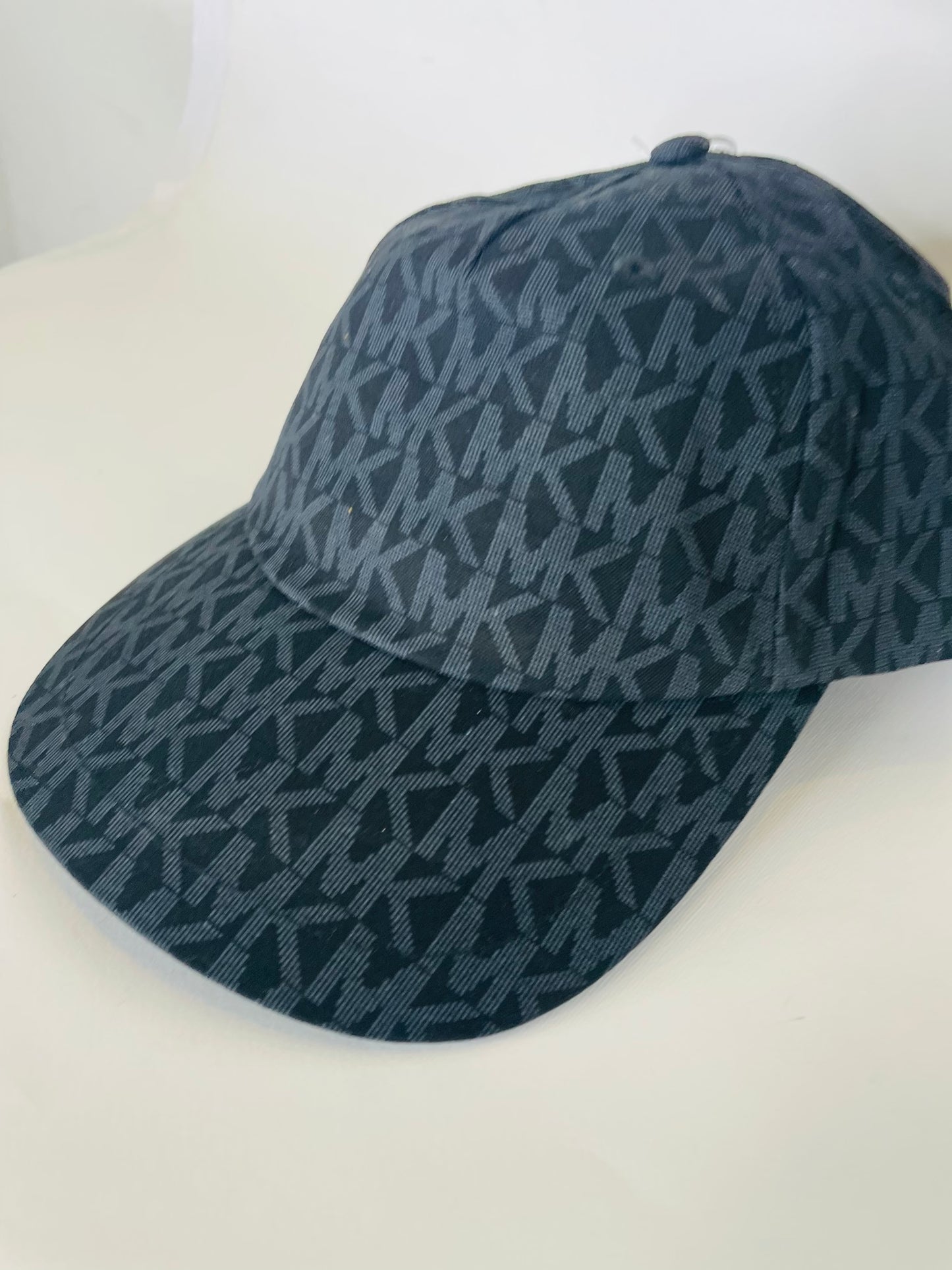 Michael kors hat