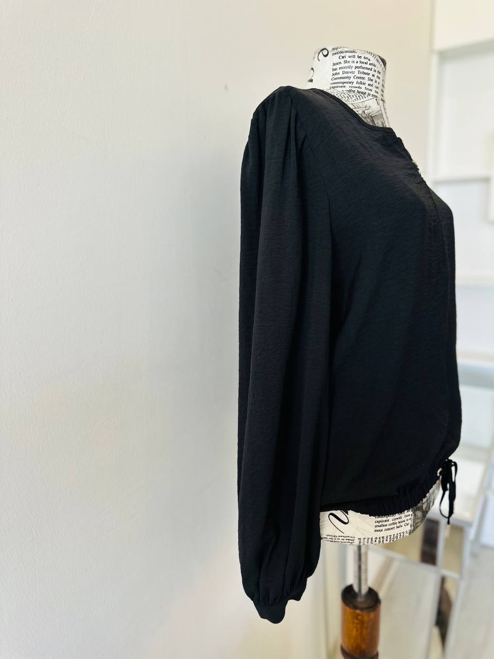 Tommy Hilfiger top size medium