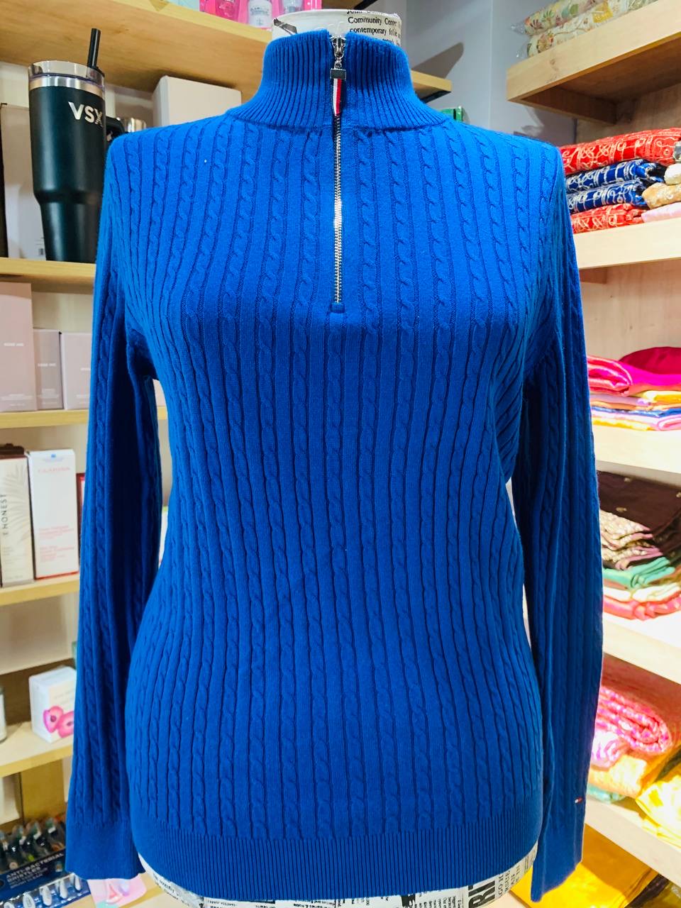Tommy Hilfiger sweater