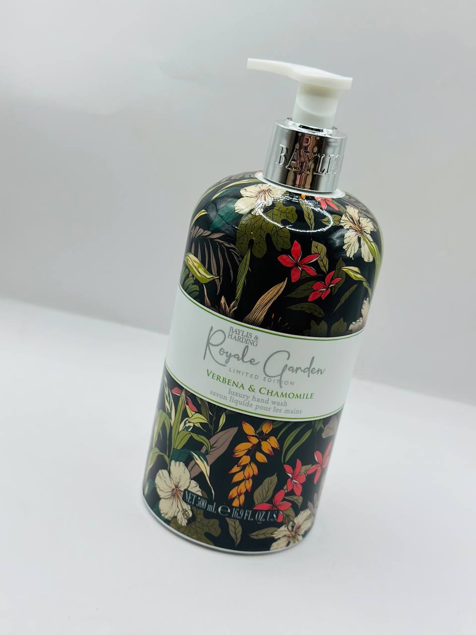 Baylis & Harding hand wash