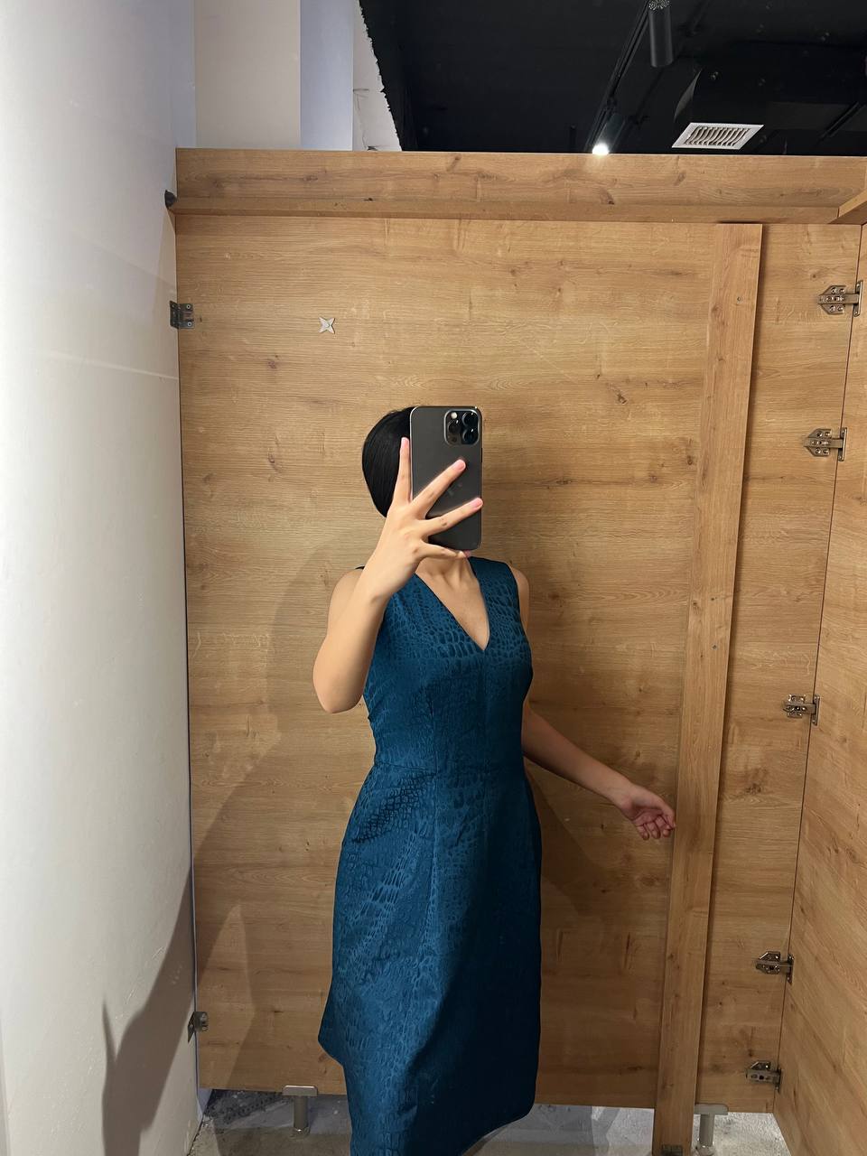Vince camuto dress